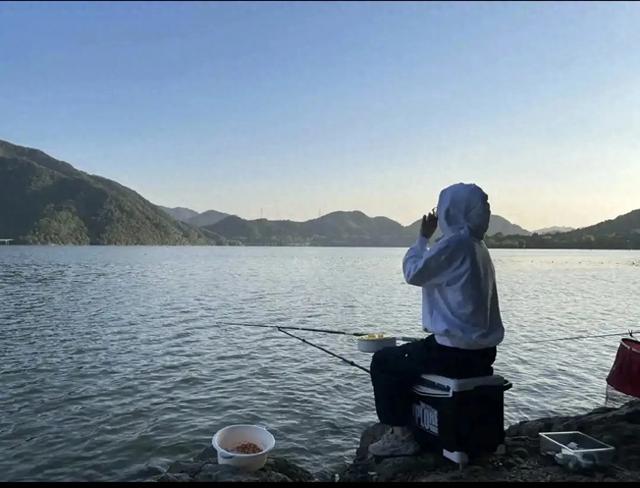 ��������Ǯ���ڶ�ͼ�����ӵ��㵽��������İ����ڵڼ��㣿